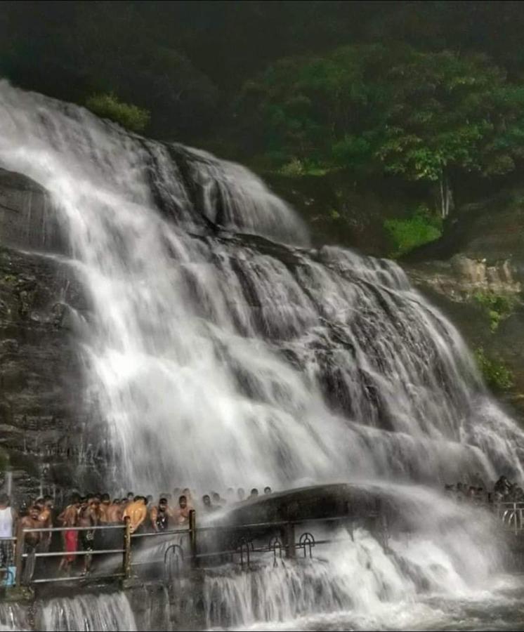 Yuga Guest House Kuttālam 外观 照片