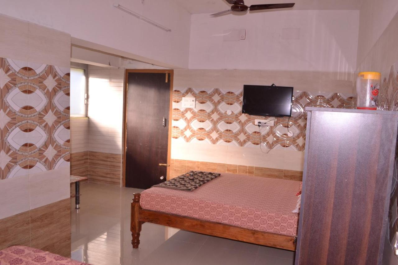 Yuga Guest House Kuttālam 外观 照片