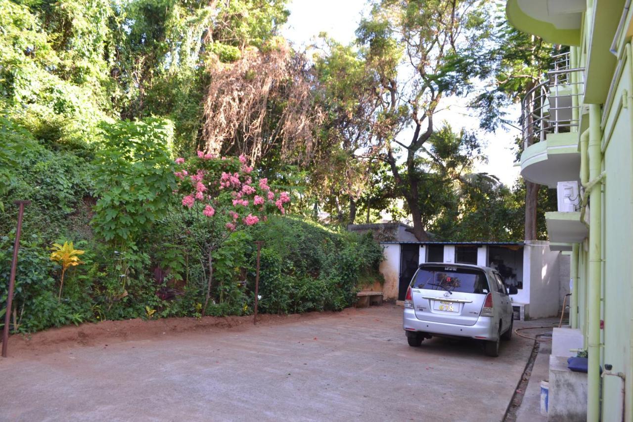 Yuga Guest House Kuttālam 外观 照片