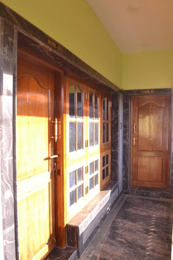 Yuga Guest House Kuttālam 外观 照片