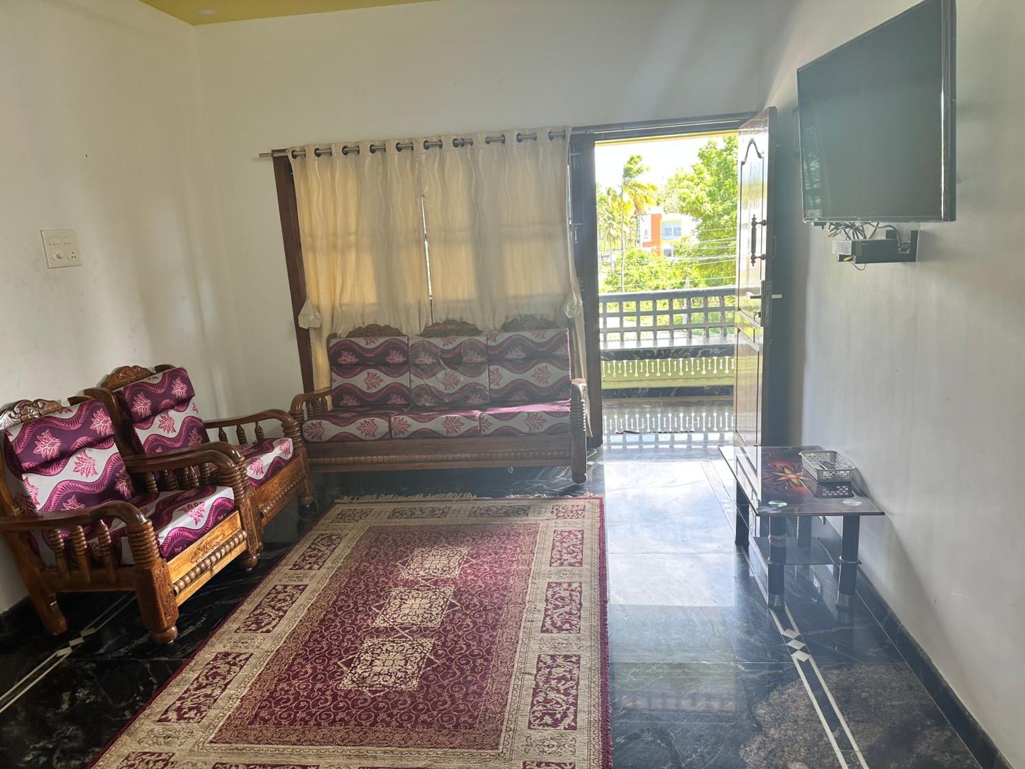 Yuga Guest House Kuttālam 外观 照片